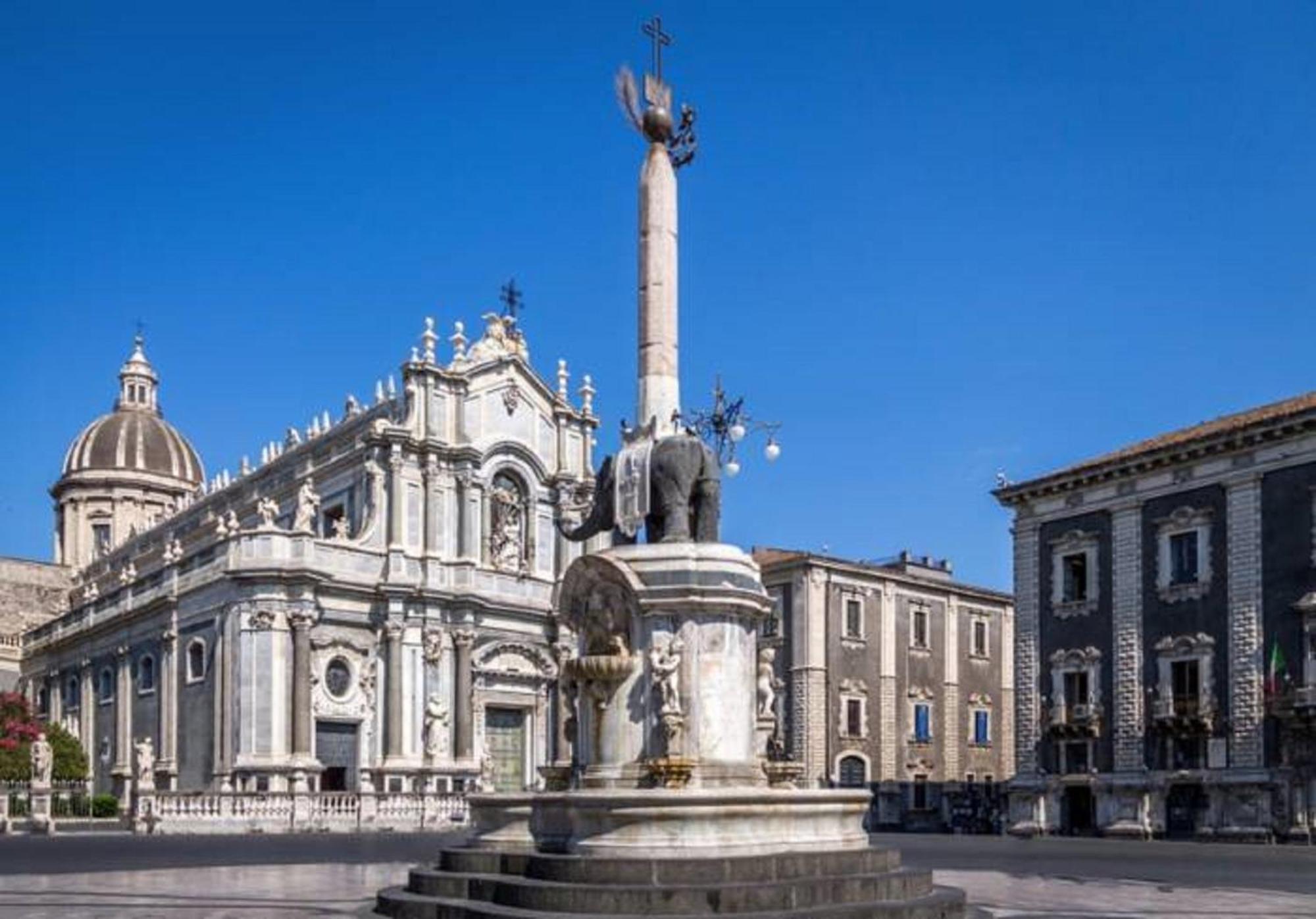 Catania Apartment Borgo Suite Autonomous Buitenkant foto